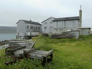 Hamningberg ist das Fischerdorf, das die Verwüstungen des Zweiten Weltkrieges überlebt hat und darum Einblick in die Zeit davor gibt.