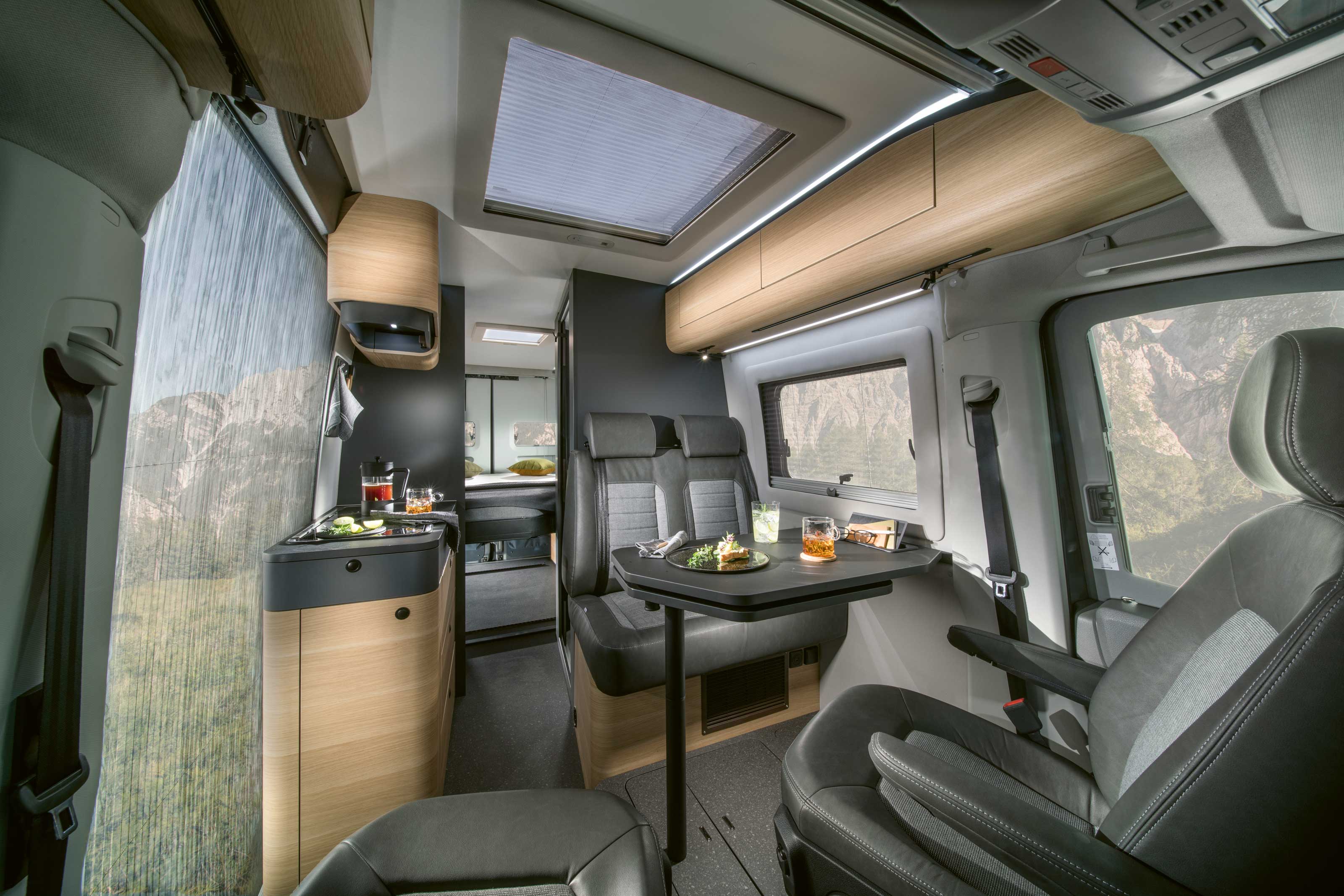 Neues Spitzenmodell: Adria Twin Max – Wohnmobil und Caravan