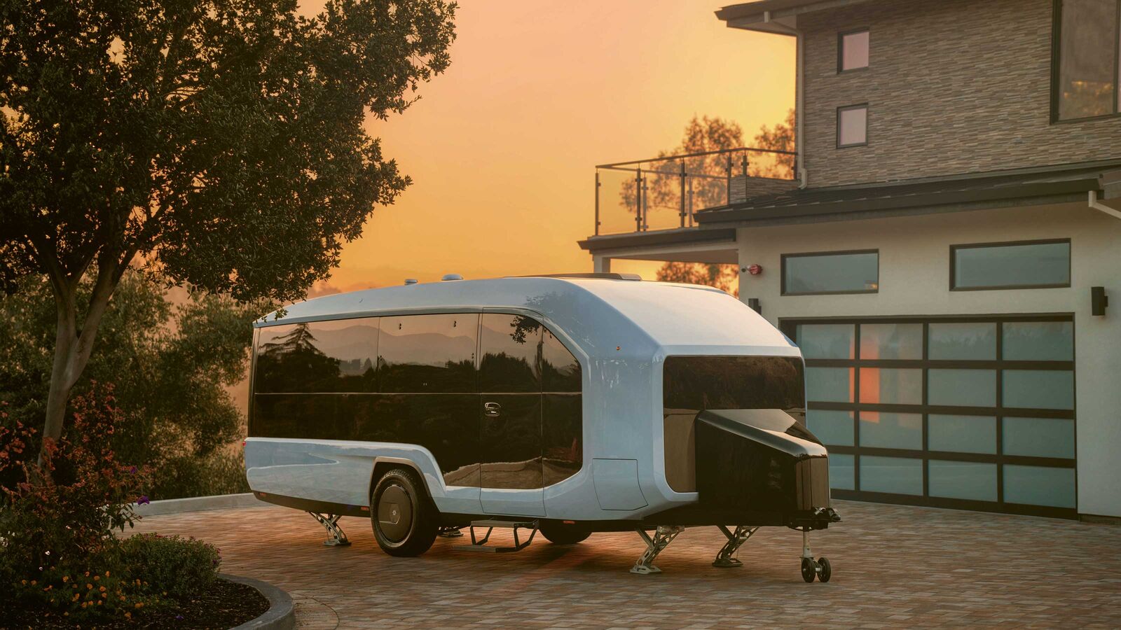 Le Pebble Flow est une caravane électrique conçue par une start-up américaine.