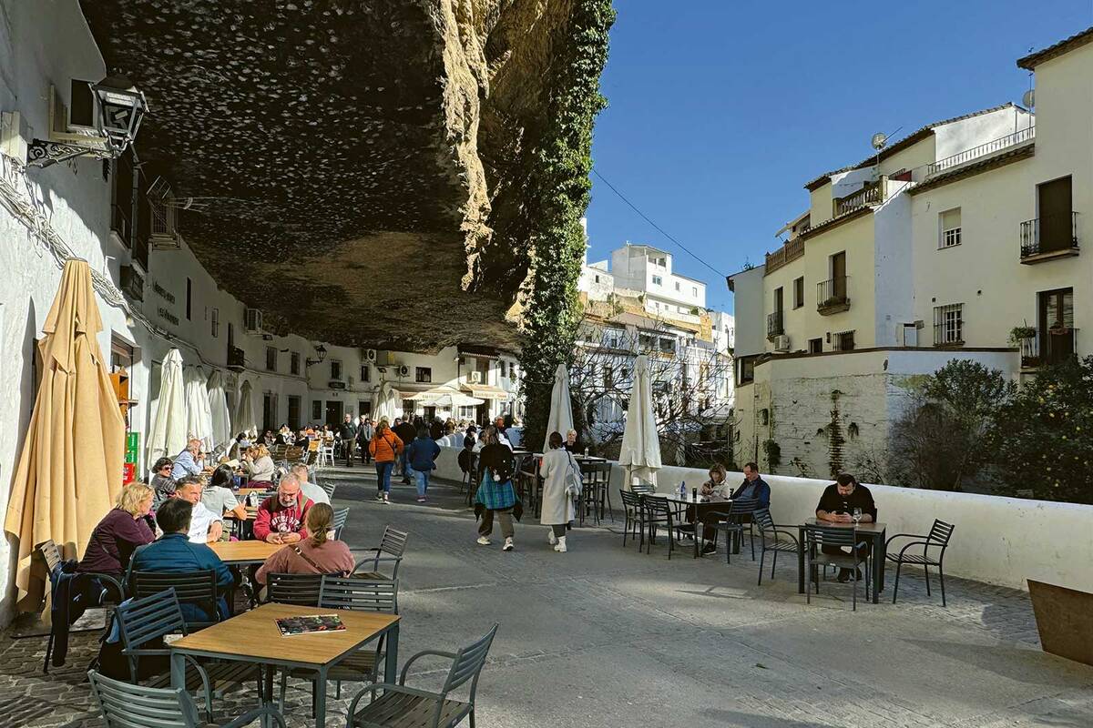Beeindruckende Felsenstadt: Setenil de las Bodegas.