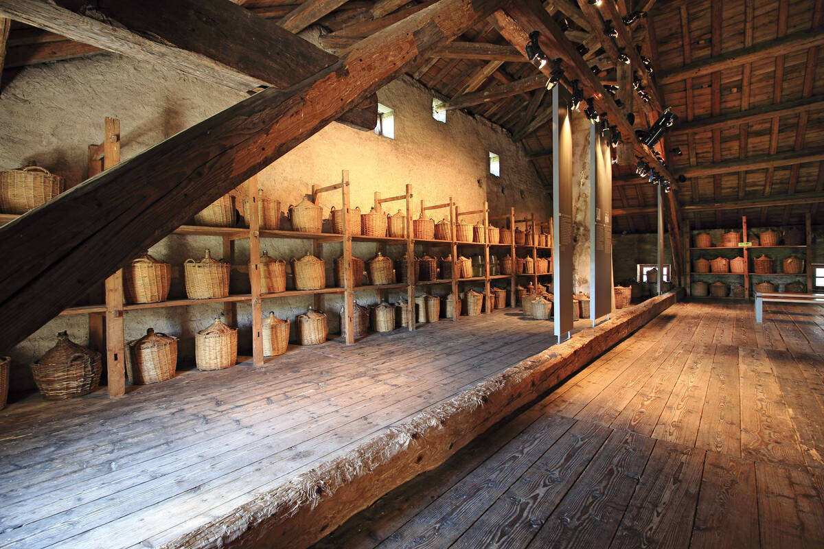 L’exposition de l’Écomusée de la Cerise de Fougerolles s’étend jusque dans les combles. Photo : Office de Tourisme de Luxeuil-les-Bains.