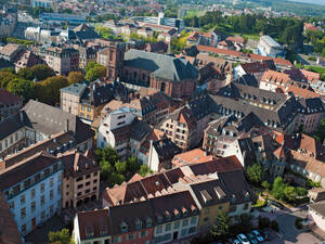 Vue sur les toits de Belfort. Photo : CRT Bourgogne-Franche-Comté.