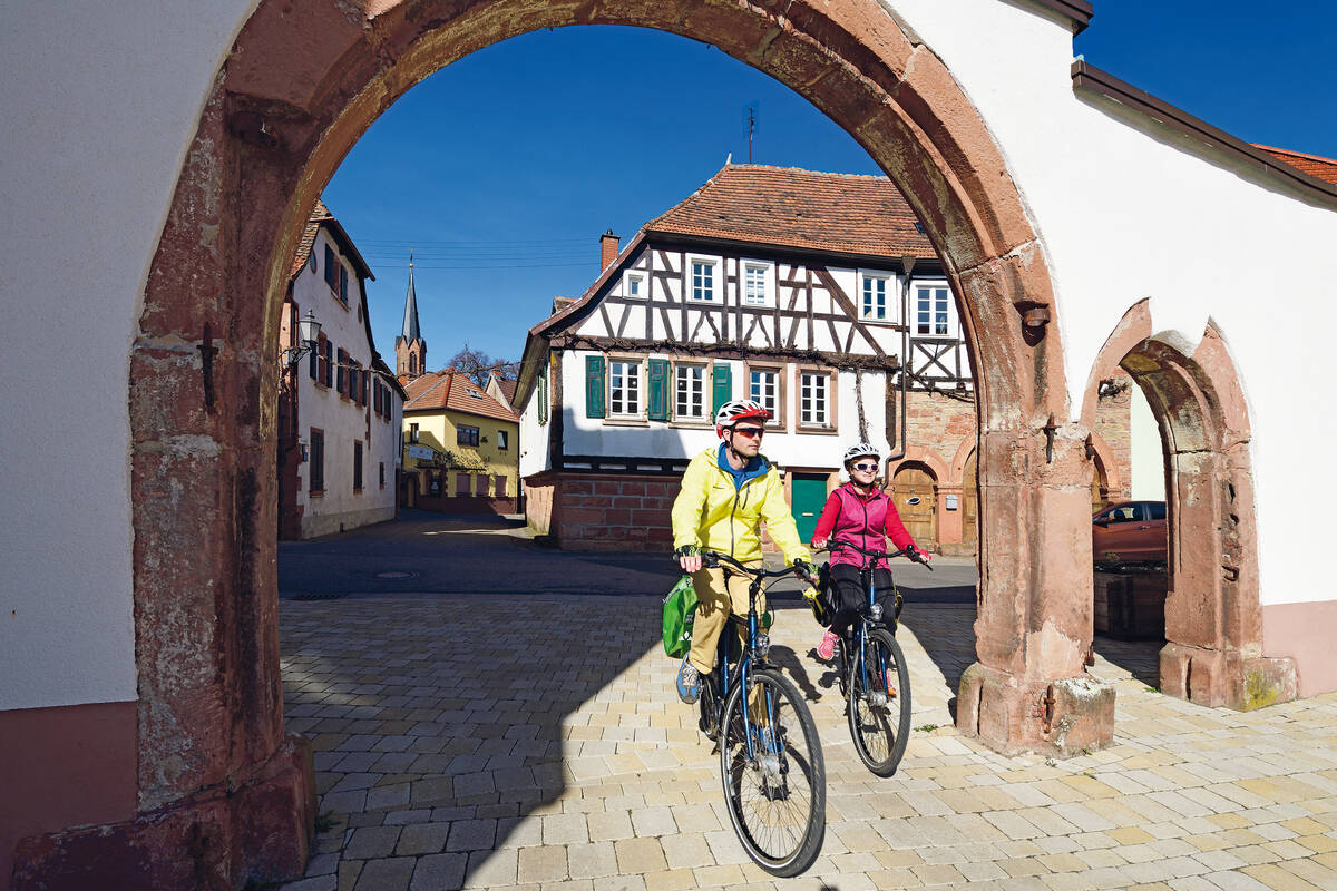 Les maisons à colombages comme ici à Rhodt unter Rietburg jalonnent des villages très soignés.