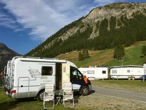 Livigno bietet mehrere Übernachtungsmöglichkeiten für Camper. Die Plätze liegen etwas ausserhalb des Ortes in ruhiger Lage.