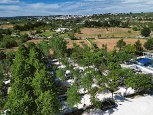Blick auf den Camping Dei Trulli di Alberobello.