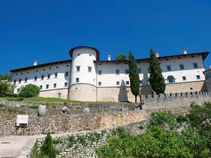 La montée vers Štanjel.