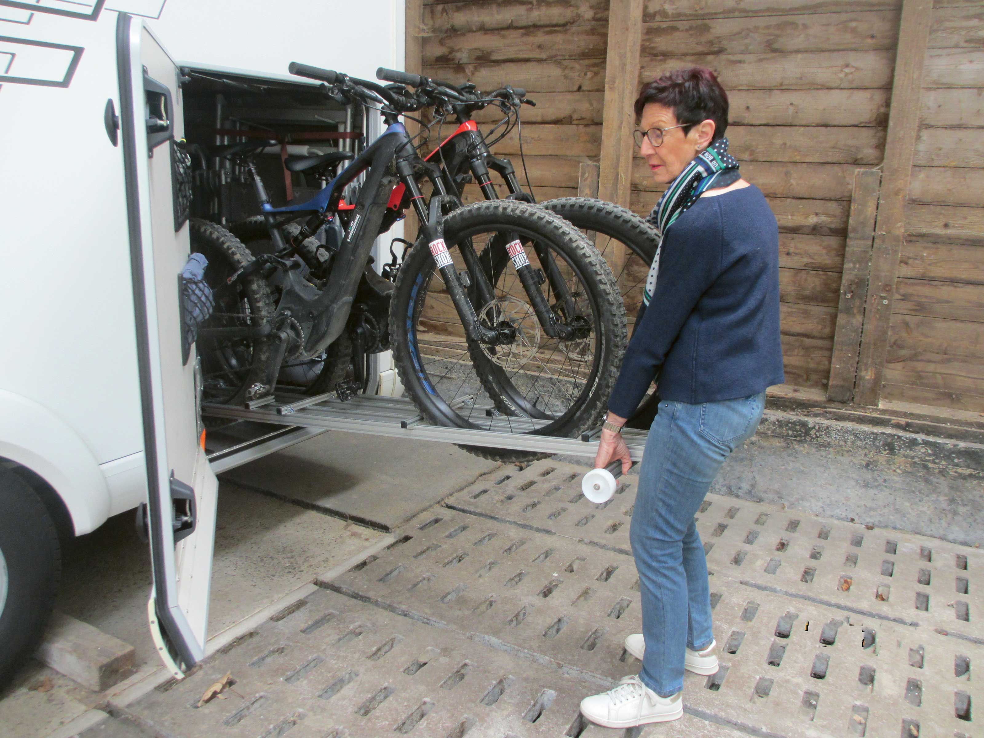 Porte vélos et coffre camping car - Équipement caravaning
